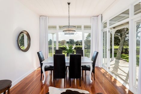 Photo of property in 41 Church Road, Ardmore, Papakura, 2582