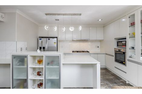 Photo of property in 4 Cahir Place, Flat Bush, Auckland, 2019