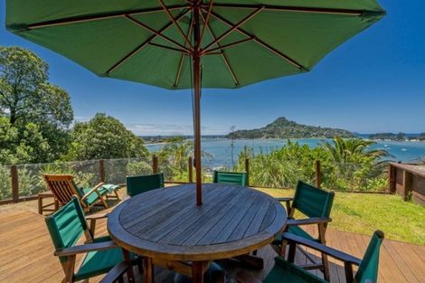 Photo of property in 18 Pine Grove, Tairua, 3508