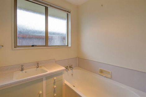 Photo of property in 9a Kinley Street, Rangiora, 7400