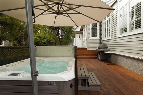 Photo of property in 8 Pencarrow Avenue, Mount Eden, Auckland, 1024