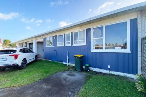 Photo of property in 2/57 Cardiff Road, Pakuranga, Auckland, 2010