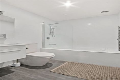 Photo of property in 3 Kanona Way, Albany Heights, Auckland, 0632