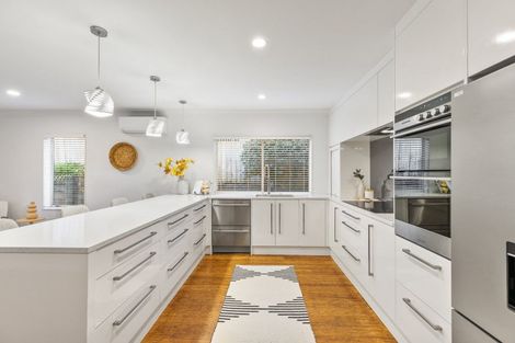 Photo of property in 7 Hendrika Court, Hobsonville, Auckland, 0618