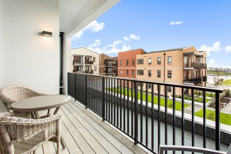 Photo of property in 114/81 Mapou Road, Hobsonville, Auckland, 0616