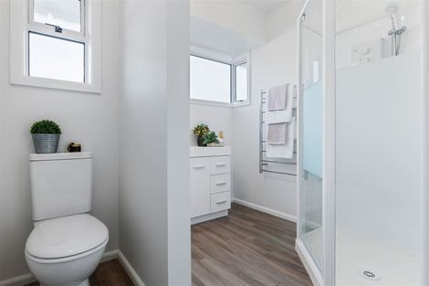 Photo of property in 92 Mooray Avenue, Bishopdale, Christchurch, 8053