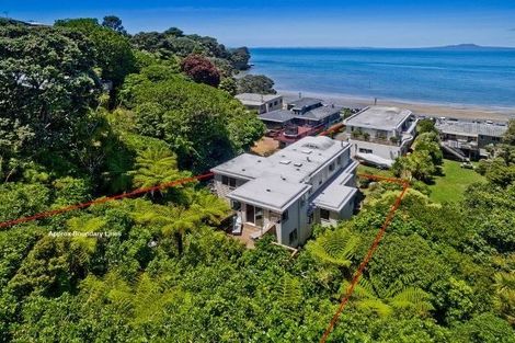 Photo of property in 33a Manly Esplanade, Browns Bay, Auckland, 0630