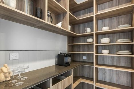 Photo of property in 27 Ockhams Street, Karaka, 2113