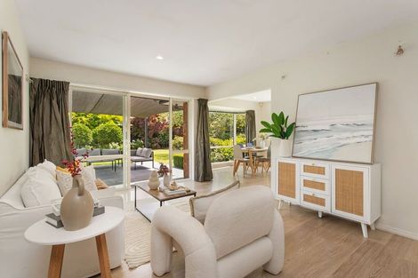 Photo of property in 317 Gardiners Road, Harewood, Christchurch, 8051