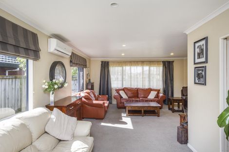Photo of property in 94 Summerhill Drive, Fitzherbert, Palmerston North, 4410
