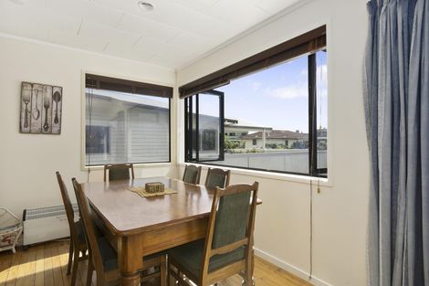 Photo of property in 1119 Papamoa Beach Road, Papamoa Beach, Papamoa, 3118