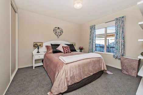 Photo of property in 11 Globe Bay Drive, Templeton, Christchurch, 8042