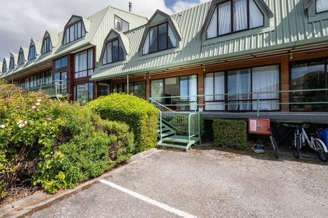 Photo of property in Goldridge Apartments, 9/43 Goldridge Way, Queenstown, 9300