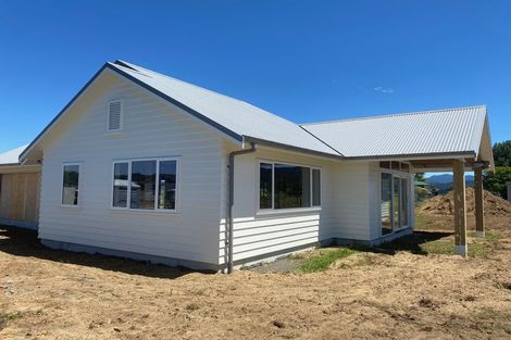 Photo of property in 181 Kupe Drive, Whitianga, 3510
