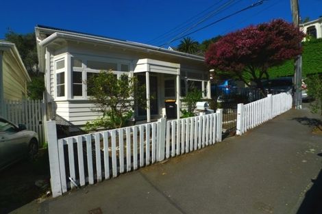 Photo of property in 95 Roxburgh Street, Mount Victoria, Wellington, 6011