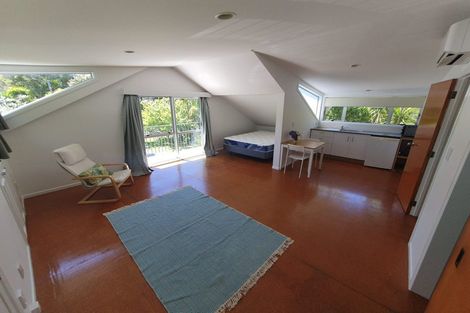 Photo of property in 17 Landing Road, Titirangi, Auckland, 0604