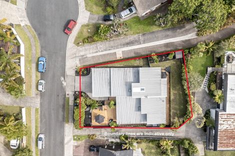 Photo of property in 21 King Richard Place, Browns Bay, Auckland, 0630