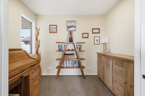 Photo of property in 71 Palm Springs Boulevard, Papamoa Beach, Papamoa, 3118