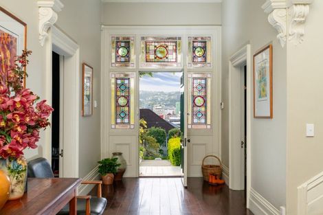 Photo of property in 91 Brougham Street, Mount Victoria, Wellington, 6011