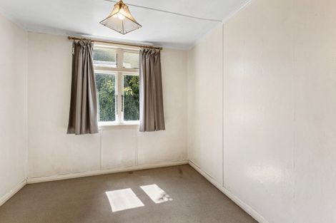 Photo of property in 75 Mill Road, Lower Vogeltown, New Plymouth, 4310