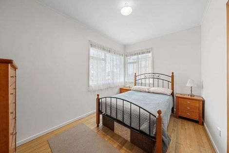Photo of property in 3 Poto Street, Te Atatu South, Auckland, 0610