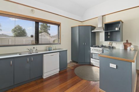 Photo of property in 1 Winslow Place, Levin, 5510