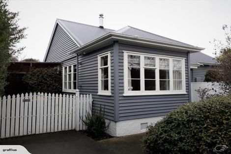 Photo of property in 43 Pitcairn Crescent, Bryndwr, Christchurch, 8053