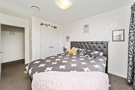 Photo of property in 5 Reremoana Close, Hawera, 4610