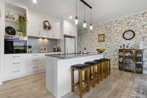 Photo of property in 5 Layla Place, Katikati, 3178