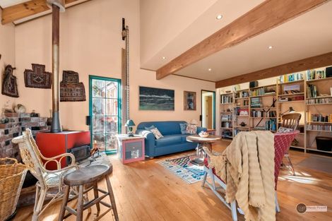 Photo of property in 33b Maungaraki Road, Korokoro, Lower Hutt, 5012