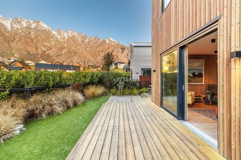 Photo of property in 4 Soudley Court, Jacks Point, Queenstown, 9371