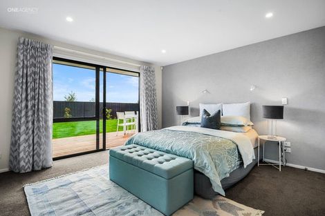 Photo of property in 7 Oakville Close, Rangiora, 7400