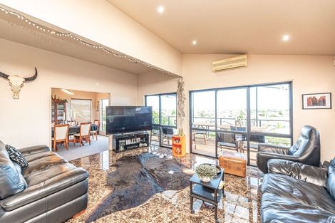 Photo of property in 14 Titter Place, Springvale, Whanganui, 4501