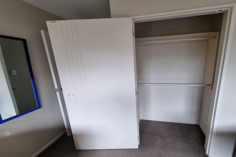 Photo of property in 8 Stubbs Place, Fairview Heights, Auckland, 0632