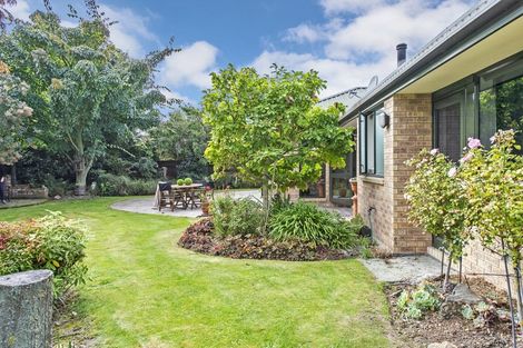 Photo of property in 11 Rickton Place, Rangiora, 7400