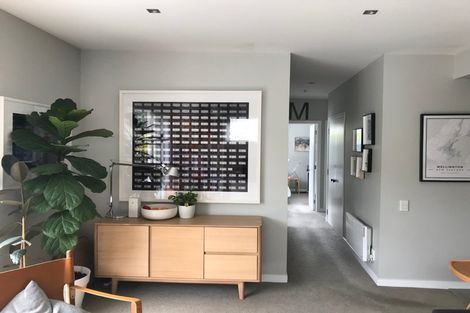 Photo of property in 292 Ohiro Road, Brooklyn, Wellington, 6021