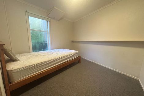 Photo of property in 35 Montgomery Avenue, Rothesay Bay, Auckland, 0630