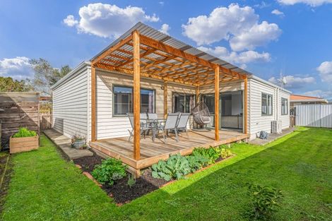 Photo of property in 19 Moore Street, West End, Palmerston North, 4412