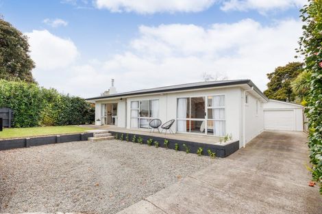 Photo of property in 37 Waterloo Crescent, Hokowhitu, Palmerston North, 4410