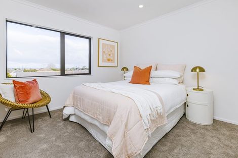 Photo of property in 559a Great South Road, Rosehill, Papakura, 2113