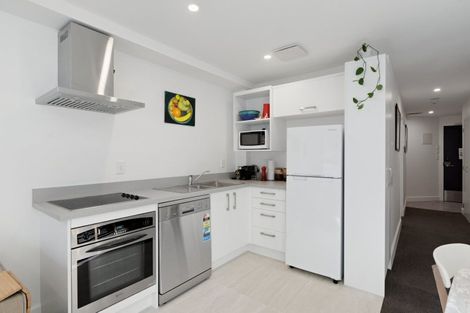 Photo of property in 203/6 Adams Avenue, Mount Maunganui, 3116