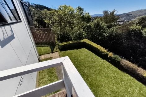 Photo of property in 29 Westhaven Drive, Tawa, Wellington, 5028