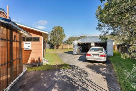 Photo of property in 143 Lorraine Place, Whangamata, 3620