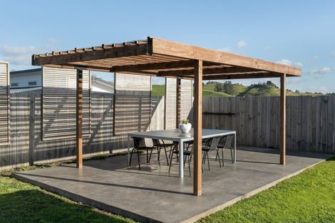 Photo of property in 6 Antrim Glade, Welcome Bay, Tauranga, 3175