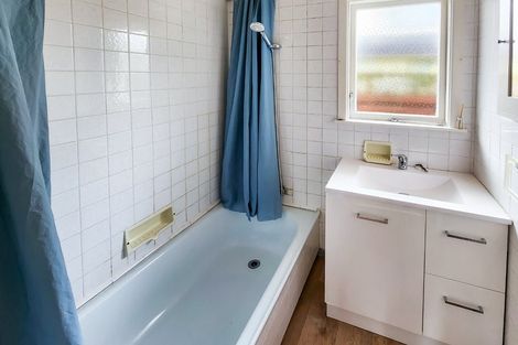 Photo of property in 30 Karamu Crescent, Wainuiomata, Lower Hutt, 5014