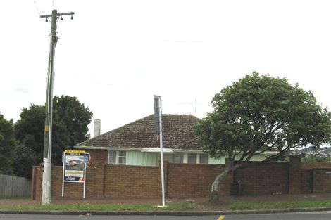 Photo of property in 98a Donovan Street, Blockhouse Bay, Auckland, 0600