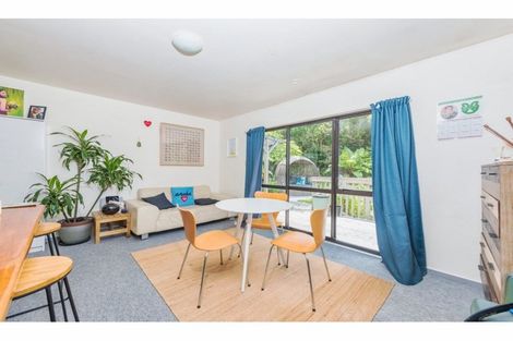 Photo of property in 13 Mceldowney Road, Titirangi, Auckland, 0604