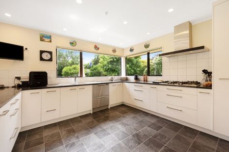 Photo of property in 383a Te Moana Road, Waikanae, 5036