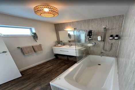 Photo of property in 34 Hindmarsh Street, Johnsonville, Wellington, 6037