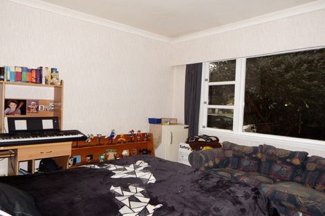 Photo of property in 2 Gloucester Street, Takaro, Palmerston North, 4412